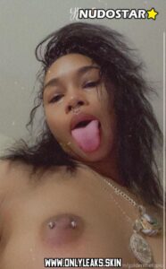 Goldenfineass Ebony Brown Eyes Bisexual Influencer Female